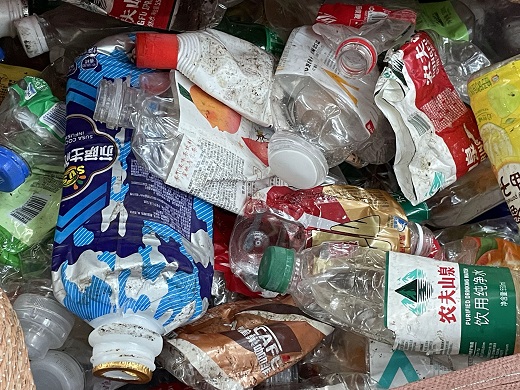 waste-PET-bottle-with-labels