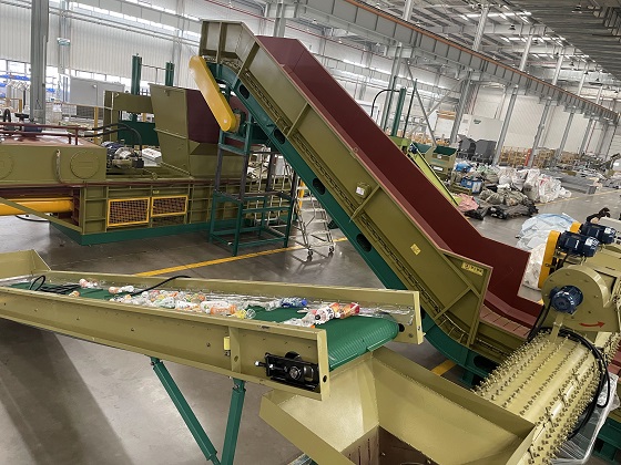 pet-bottles-labels-removing-and-baling-system